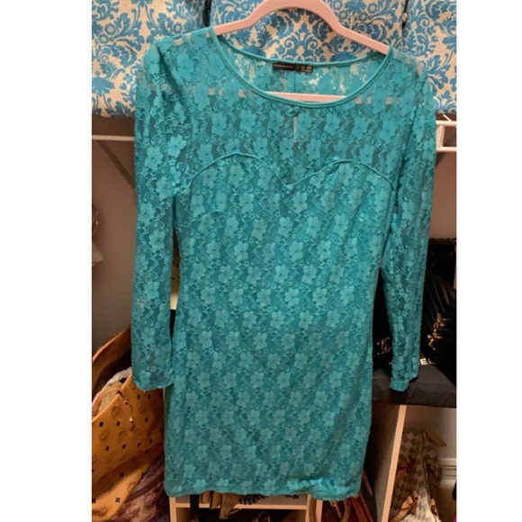 😍 ATMOSPHERE TURQUOISE LACE DRESS - Picture 2 of 5